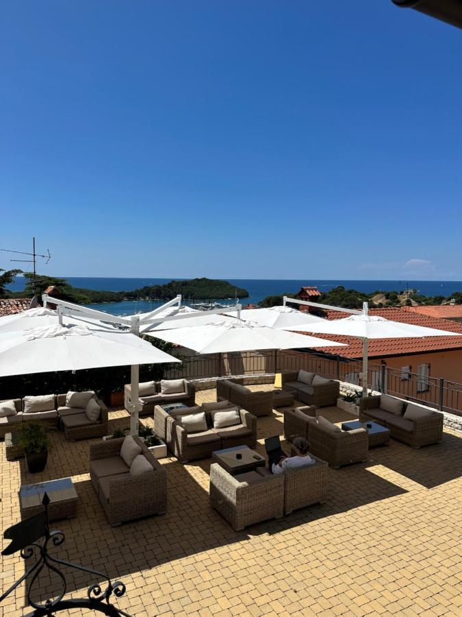 Hotel Vista Vrsar Bagian luar foto