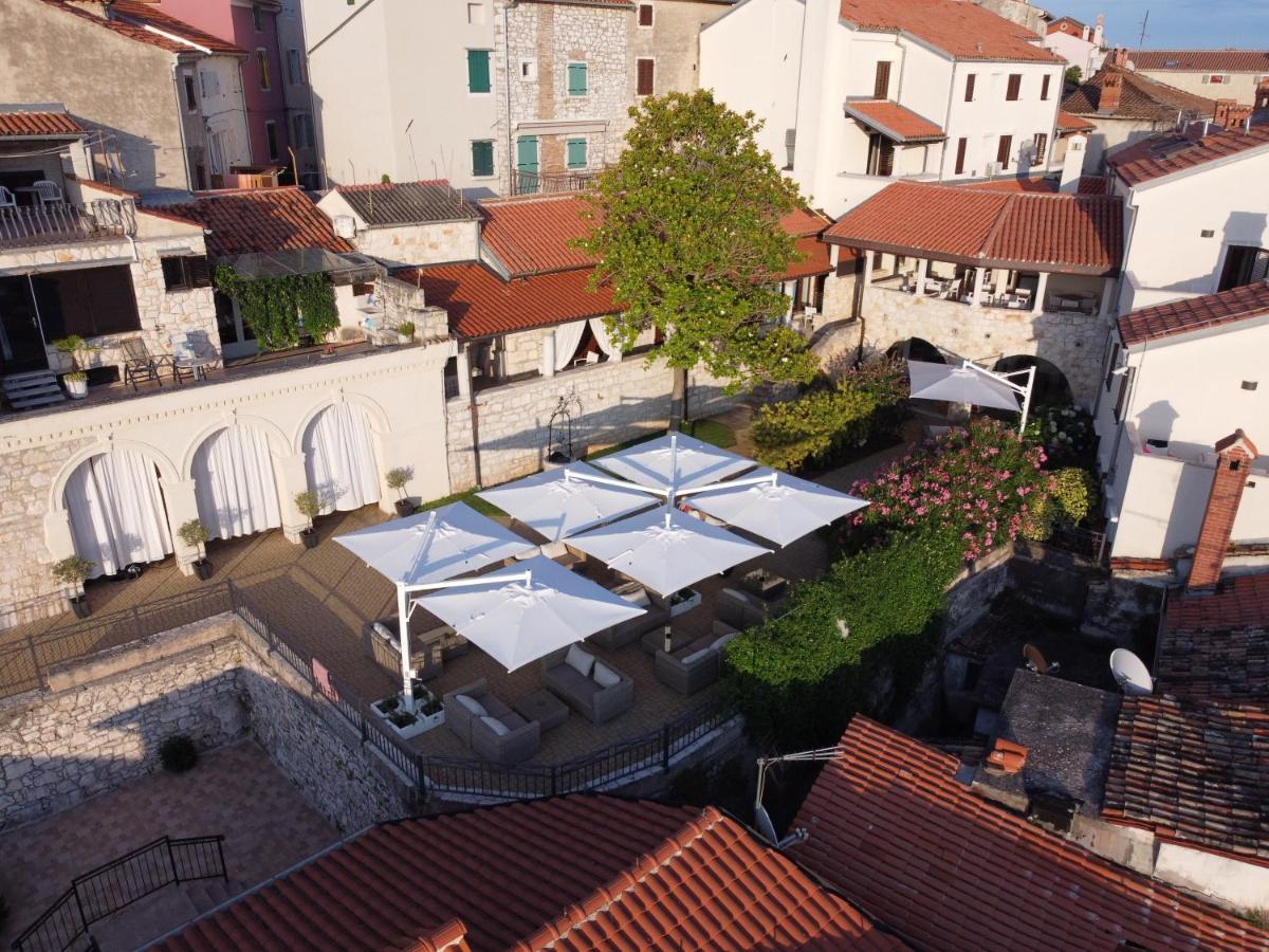 Hotel Vista Vrsar Bagian luar foto