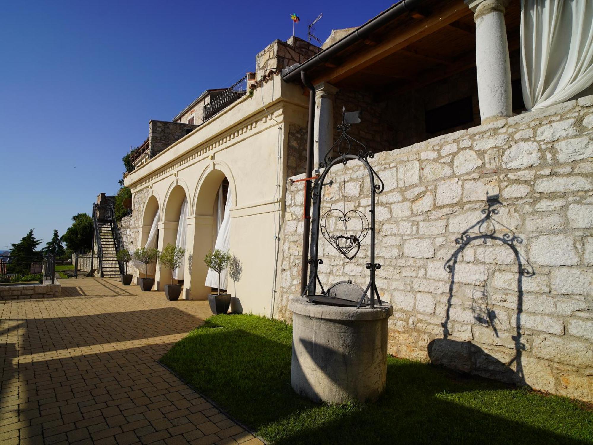 Hotel Vista Vrsar Bagian luar foto